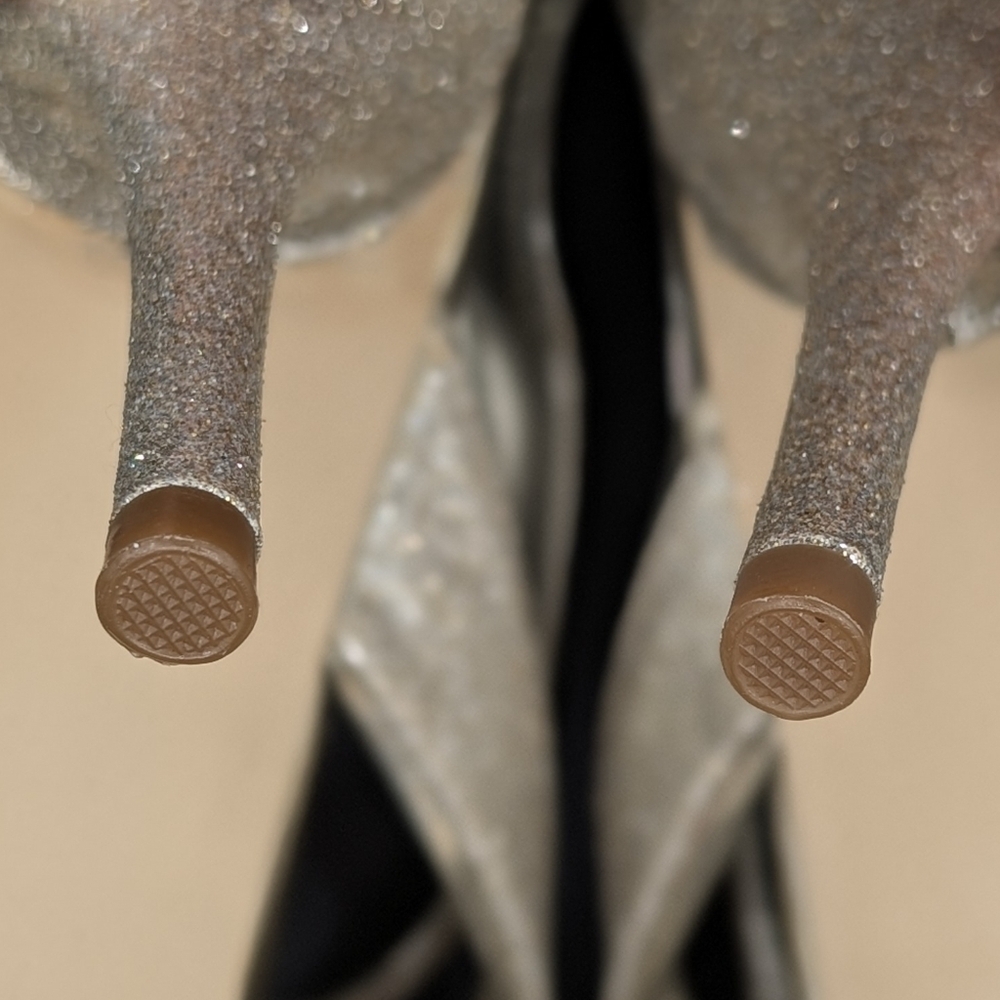RSVP Maven Light Gold Strappy Heels - Picture 7 of 10